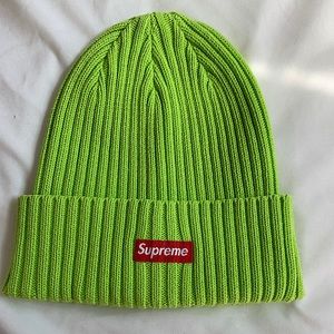 SUPREME OVERDYED BEANIE